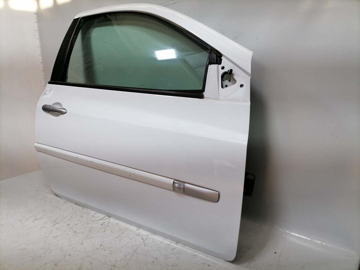 Renault Clio 3 original T&uuml;r vorn rechts OV369 Wei&szlig; 3-T&uuml;rer Rohbau Bj.2009